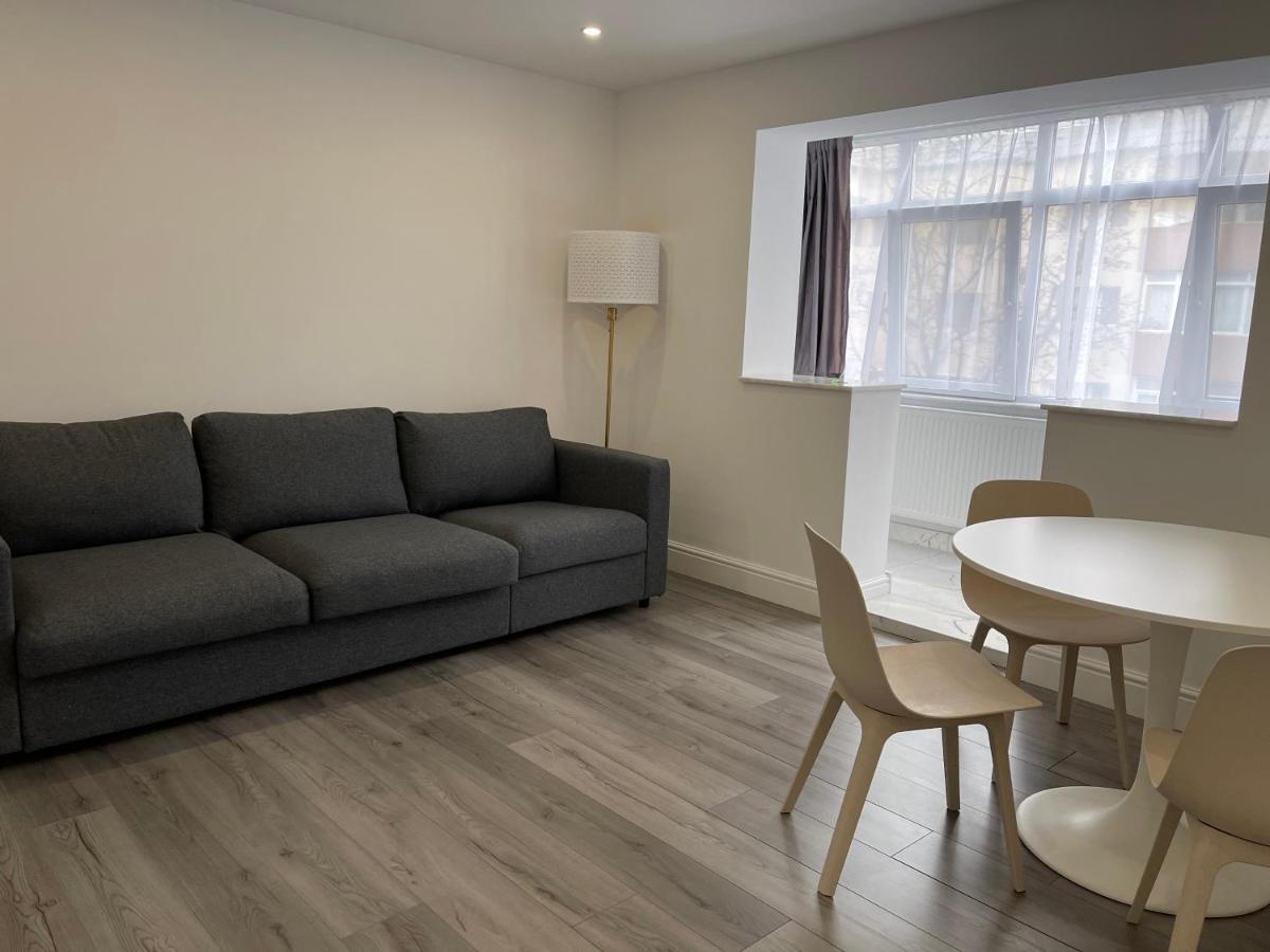 Apartament Emma Tergovistye Kültér fotó