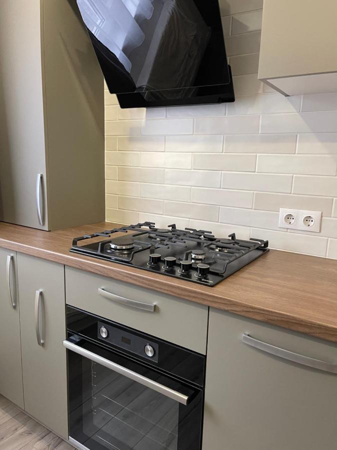Apartament Emma Tergovistye Kültér fotó