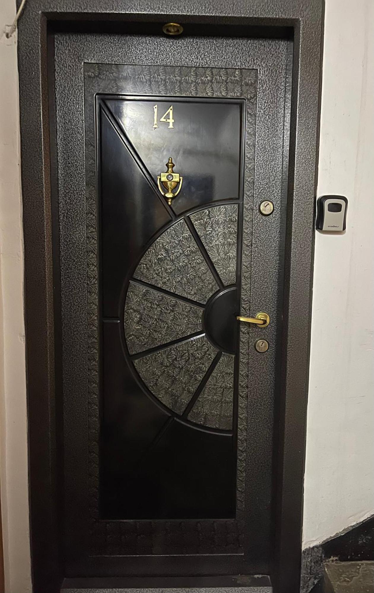 Apartament Emma Tergovistye Kültér fotó